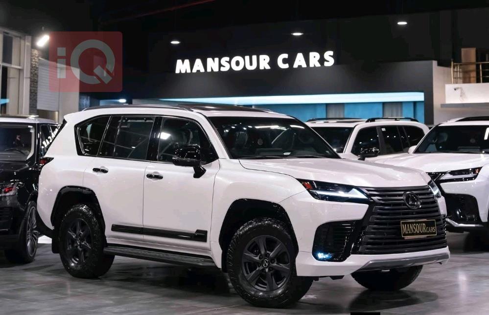 Lexus LX